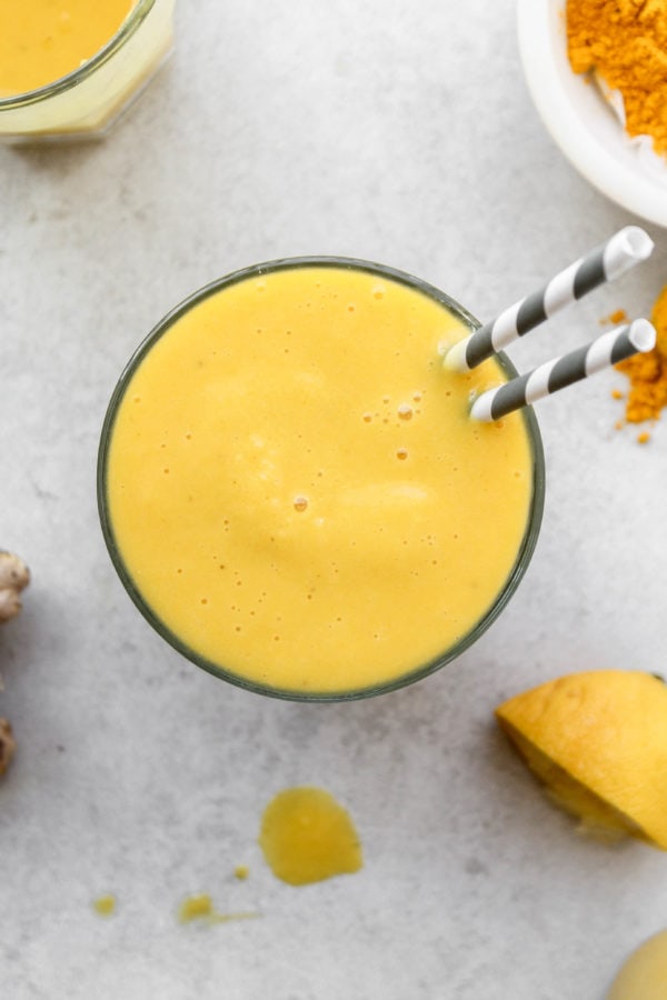 Vegan Golden Milk Smoothie • Daisybeet